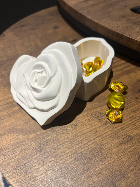 Heart Shaped  rose trinket jar with lid