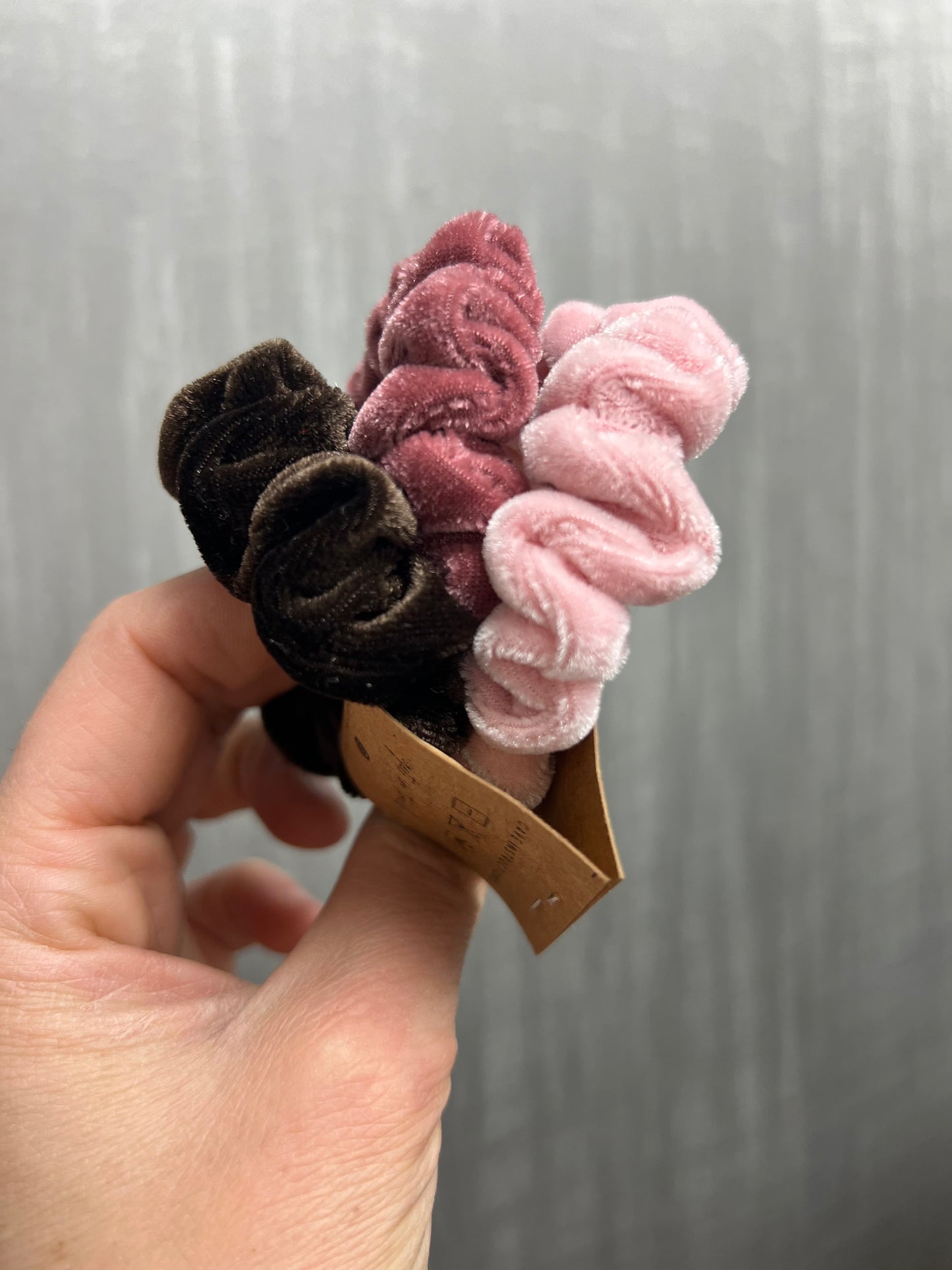 3-Piece Velvet Scrunchie Set – Soft, Elegant & Perfect for Any Hairstyle